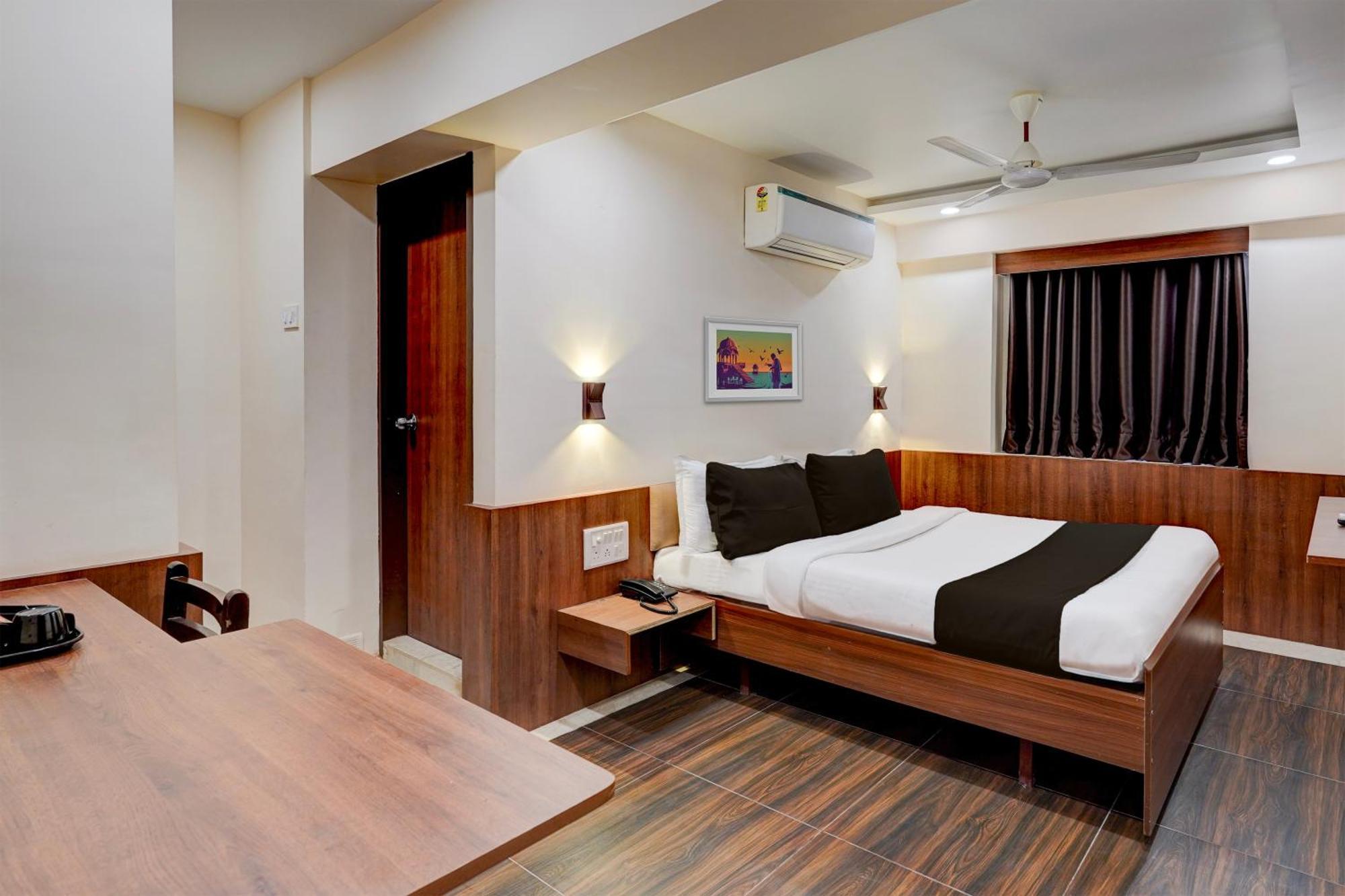 Townhouse Oriental Inn Chennai Exterior foto
